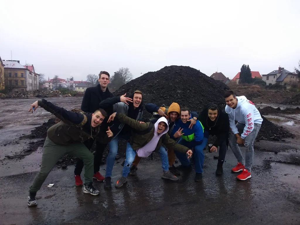 Archivní snímek 3 k článku „Výhra našeho basketbalového týmu“ (2017-12-03).
